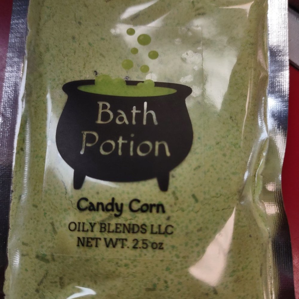 Halloween Bath Potion from Oily Blends -CANDY CORN (Roasted Marshmallow scent)